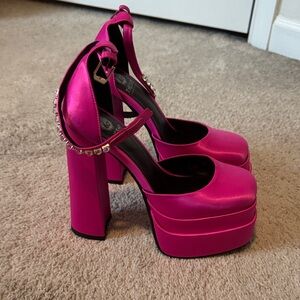 Elegant Pink Platform Heels